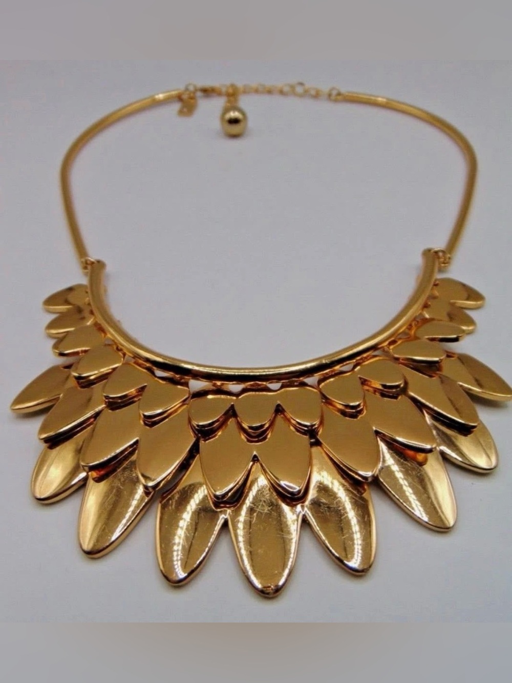 Kate Spade New York Fancy Flock Collar Gold Tone Statement Necklace EUC